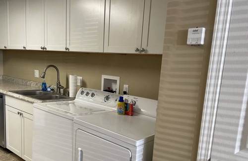 Maysville Apartment | Apt 5 Nice 2 bedroom apartment with free off-street parking