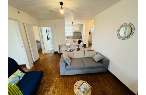 Besancon Apartment | Apt,54m2, Refait à Neuf, Wifi, 3 Couchages +