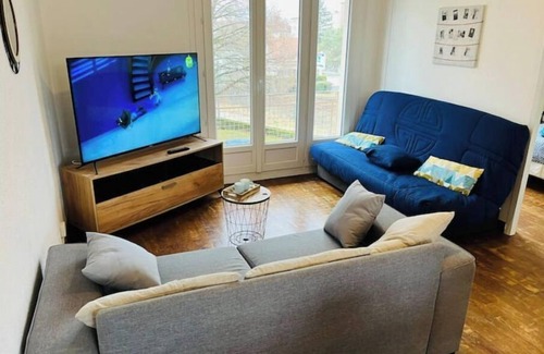Besancon Apartment | Apt,54m2, Refait à Neuf, Wifi, 3 Couchages +