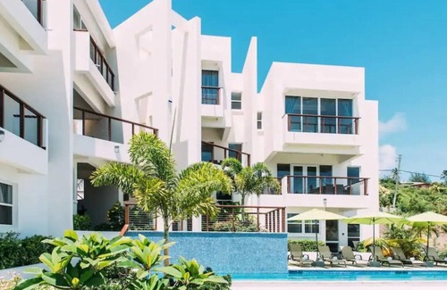 Basseterre Apartment | Apt #8 Luxurious 1BR corner unit Frigate Bay, Ten-minute Walk to the Beach.