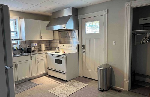 Sharon Apartment | Apt A The Yellow Shuttered House