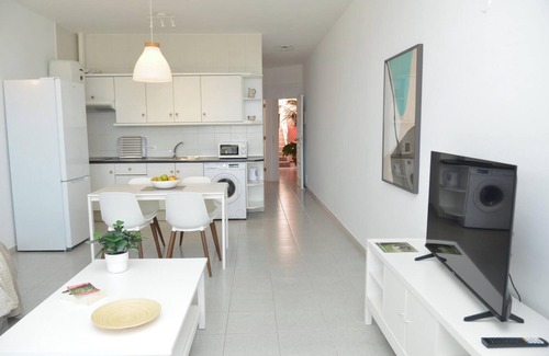 Playa de la Calera Apartment | Apt. El Guirre Nº 8 - bajo