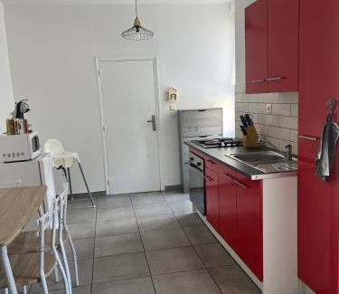 Rugles Apartment | Apt F2 1er étage centre ville