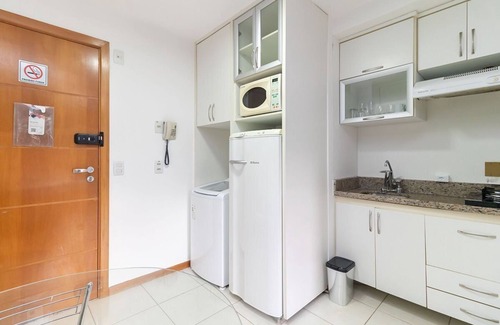 Smin Apartment | Apt Facing Lake Paranoa - Clr314