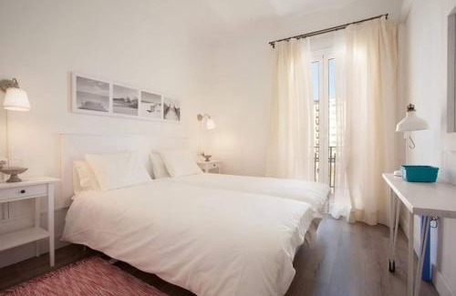 El Parc i la Llacuna del Poblenou Apartment | Apt In 22 Close To The Beach