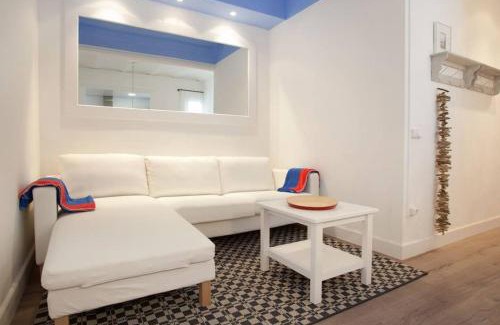 El Parc i la Llacuna del Poblenou Apartment | Apt In 22 Close To The Beach
