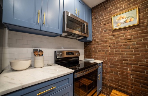 Stroudsburg Apartment | Apt in the heart of Main Street