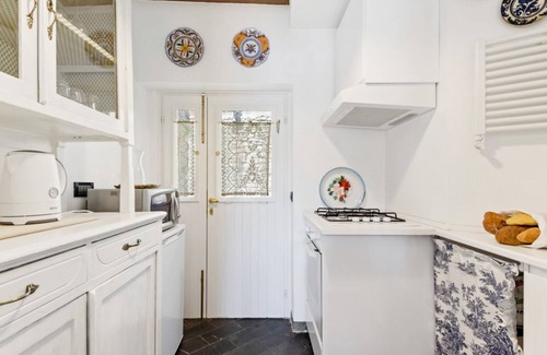 Carate Urio Apartment | APT lake view, vintage furnishings and unique atmosphere!