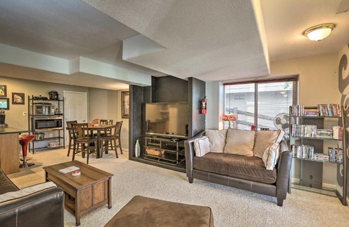 Columbine Valley Apartment | Apt on Golf Course - 10 Mins to DT Littleton!