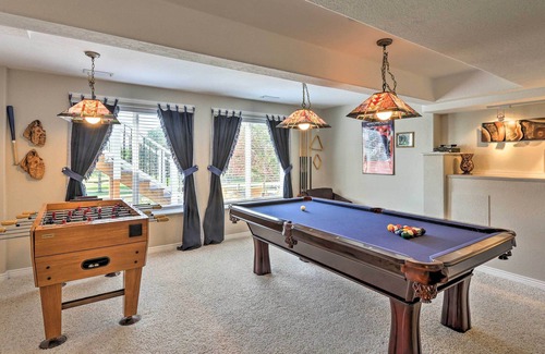 Columbine Valley Apartment | Apt on Golf Course - 10 Mins to DT Littleton!