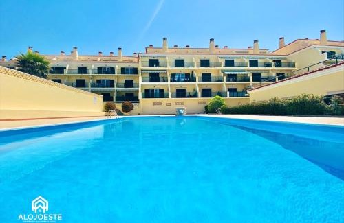 Ericeira Apartment | Apt São Sebastião - 1 bedroom oceanfront with pool