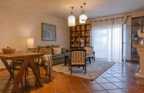 Ericeira Apartment | Apt São Sebastião - 1 bedroom oceanfront with pool