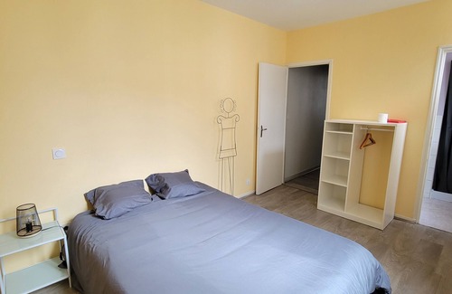 Bagneres-de-Bigorre Apartment | Apt T2 Centre Historique de Bagnères de Bigorre Toutes Commodités à 3min à Pied