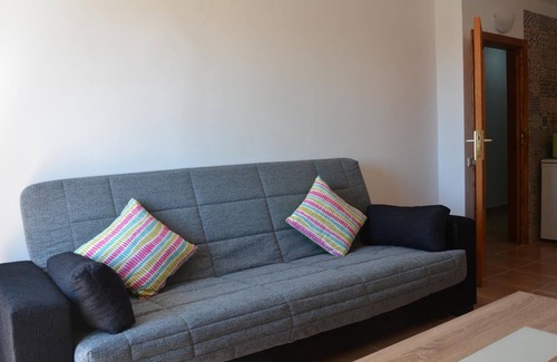 Vueltas Apartment | Apt. Ulises Bajo - One Bedroom Apartment, Sleeps 2
