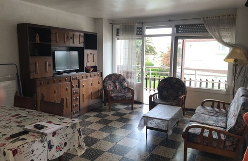 Laredo Apartment | Apt with pool near the beach (area ever)