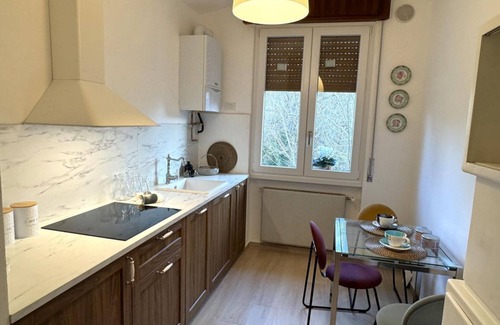 Lipomo Apartment | Apt with Terrace & Garden near Como