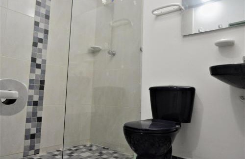 Fusagasuga Apartment | Apto 301 - Remodelado, iluminado y buena vista - Casa Orquídeas