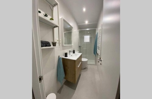 Distrito Oeste Apartment | Apto a 5 minutos de la Playa del Arbeyal