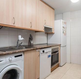 Abena Apartment | Apto Anayet l Wifi l Céntrico l Parking