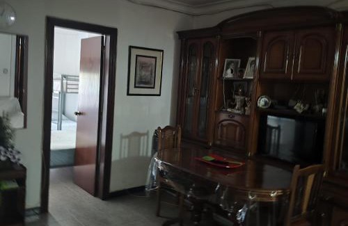 Santa Coloma de Gramenet House | Apto Barcelona C R