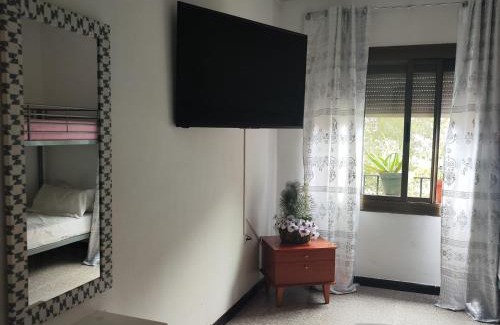Santa Coloma de Gramenet House | Apto Barcelona C R