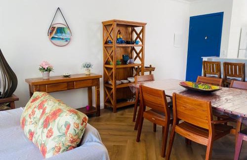 Praia da Enseada Apartment | Apto com ar-cond e piscina a 100 m praia da Enseada