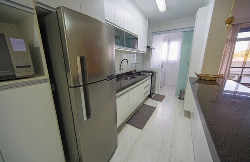 Jardim Tejereba Apartment | Apto completo com wi-fi, ar-cond a 200m da praia