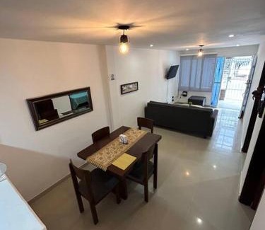 Palmira Apartment | Apto con aire, cerca al batallón