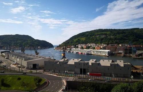 San Sebastian Apartment | Apto con vistas a BAHÍA DE PASAJES, a 10 min del centro de San Sebastián