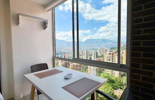 El Tesoro Apartment | Apto Familiar in poblado