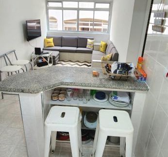 Vila Julia Apartment | Apto Guarujá 1 Dorm com Garagem Coberta 280m da Praia