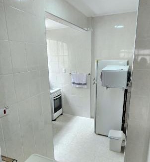 Vila Julia Apartment | Apto Guarujá 1 Dorm com Garagem Coberta 280m da Praia