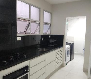 Vila Julia Apartment | APTO GUARUJA ENSEADA 4 QUARTOS COM WiFi