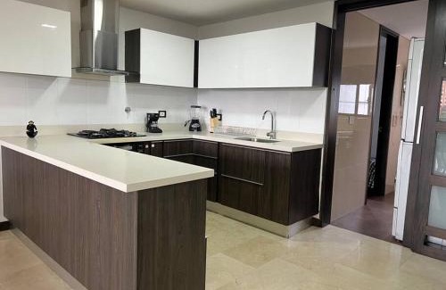 El Castillo Apartment | Apto Moderno con hermosa vista y acceso a piscina