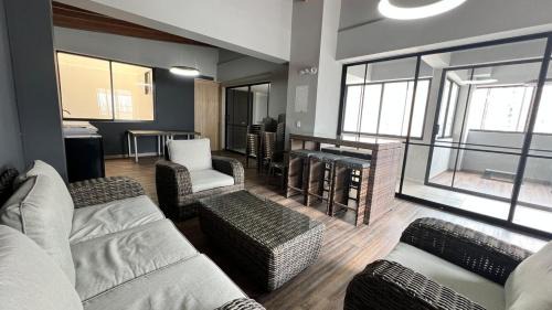 Sabaneta Apartment | Apto Moderno,Tranquilo, Avenida las Vegas, cerca al Metro, a 20 min de Provenza