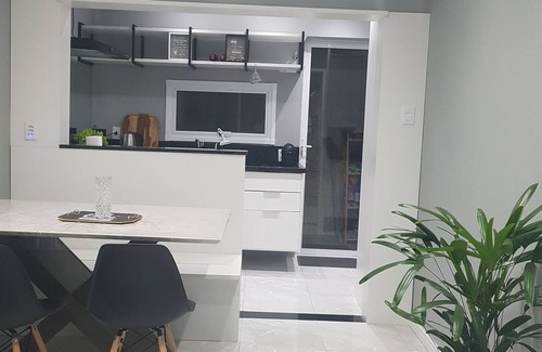 Menino Deus Apartment | Apto terreo no Menino Deus