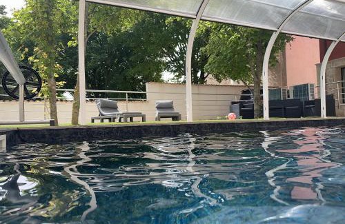 El Burgo de Osma Apartment | Aptos LA QUIMERA DE AITANA Piscina todo el año