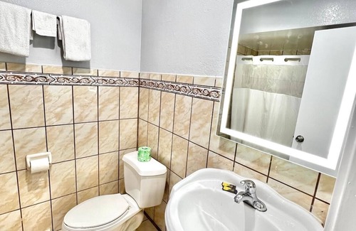 El Monte Hotel | Aqua Inn Motel