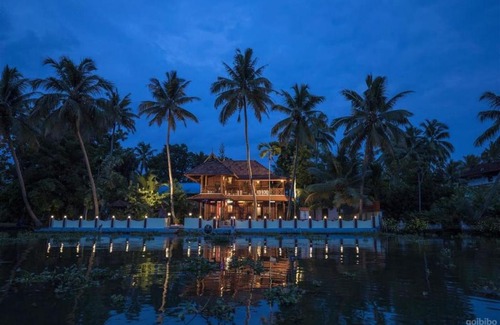 Mankombu House | AQUA PALACE