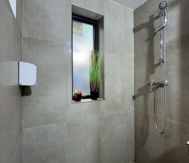 Craiova Apartment | Aqua Studio Central Free Parking