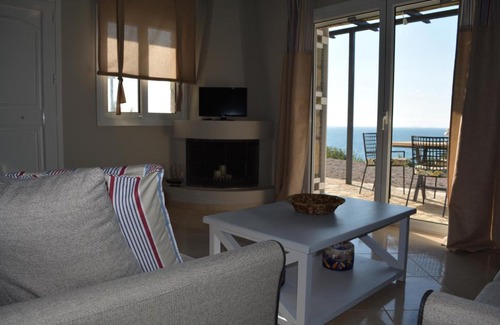 Sparton Villa | Aqua Terra