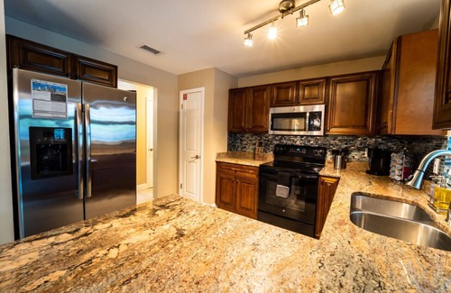 Pinecrest West Park House | Aqua Villa – Charming 3BR/2BA Home, Private Pool, Lanai, & Smart Amenities