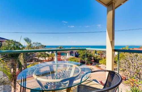 Sapphire Beach Resort | Aqualuna Beach Resort