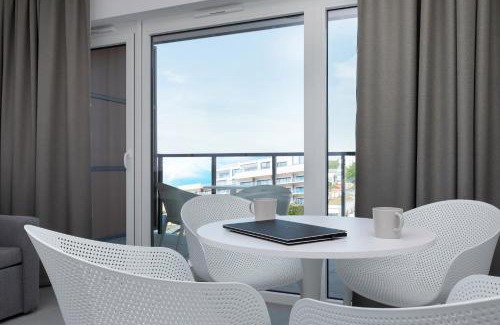 Miedzyzdroje Apartment | Aquamarina Prima 049 by Noclegi Renters