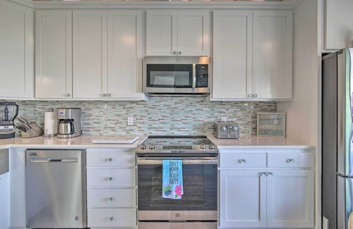 South Padre Island Condo | Aquarius 7th Floor Spectacular Beachfront View From Both Balconies, Pool & Spa!
