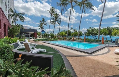 North Ward Apartment | Aquarius on the Strand - Oceanfront Unit