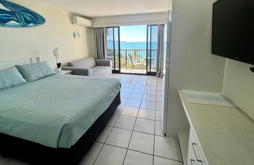 North Ward Apartment | Aquarius on the Beach - Ocean Views Apartment 602