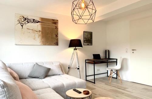 Schaala Apartment | AR Apartments I 4 Pers I Prime I Küche I WLAN I Office