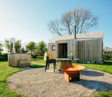 Rhyd-y-clafdy House | ARA Cabin - Mêl