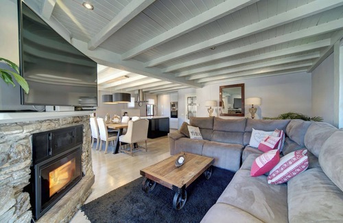 Pujo House | ARANESE HOUSE, A MIX OF RUSTIC AND MODERN STYLE NEAR BAQUEIRA by ETH FLÒC